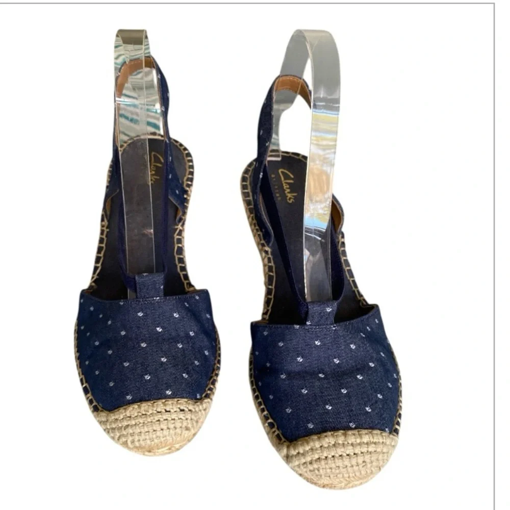 Clarks Blue Polka Dot Espadrille Wedge Sandals Coastal Resort Vacation Sz 8